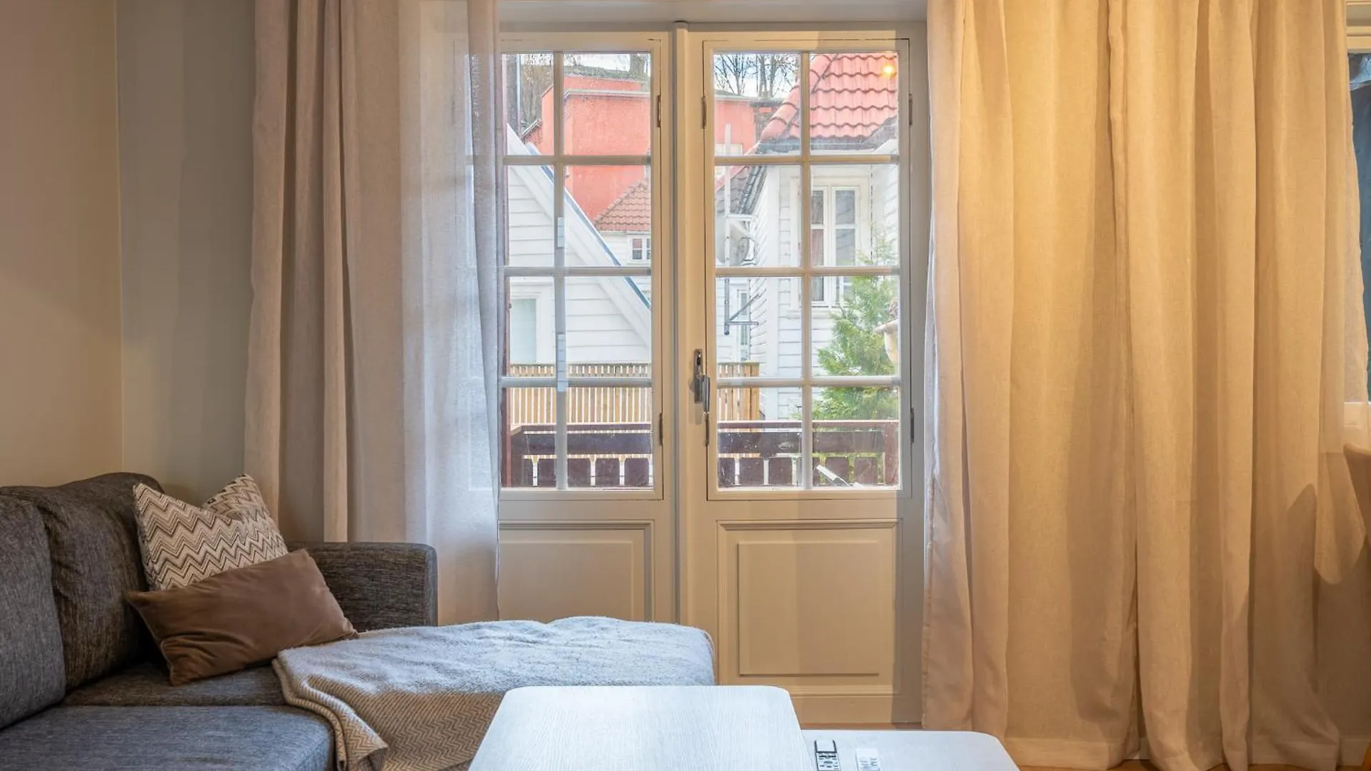 Central Family Apartment - Well Equipped And Newly Renovated 0*, Bergen